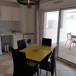 Arena Apartment *
