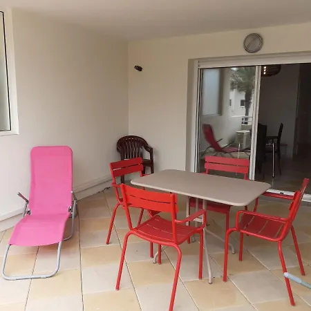 Arena Apartment *
